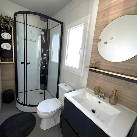 Cosy Modern Mini House 11 By The Sea With Private Terrace In Limoni Camp - Walk To & Local Taverns