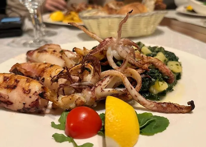 Prázdninový dům Cosy Modern Mini House 11 By The Sea With Private Terrace In Limoni Camp - Walk To & Local Taverns *